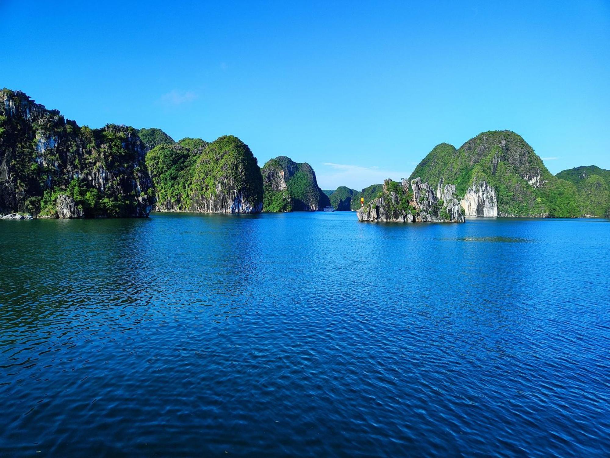 Venezia Cruises Hotel Ha Long Buitenkant foto