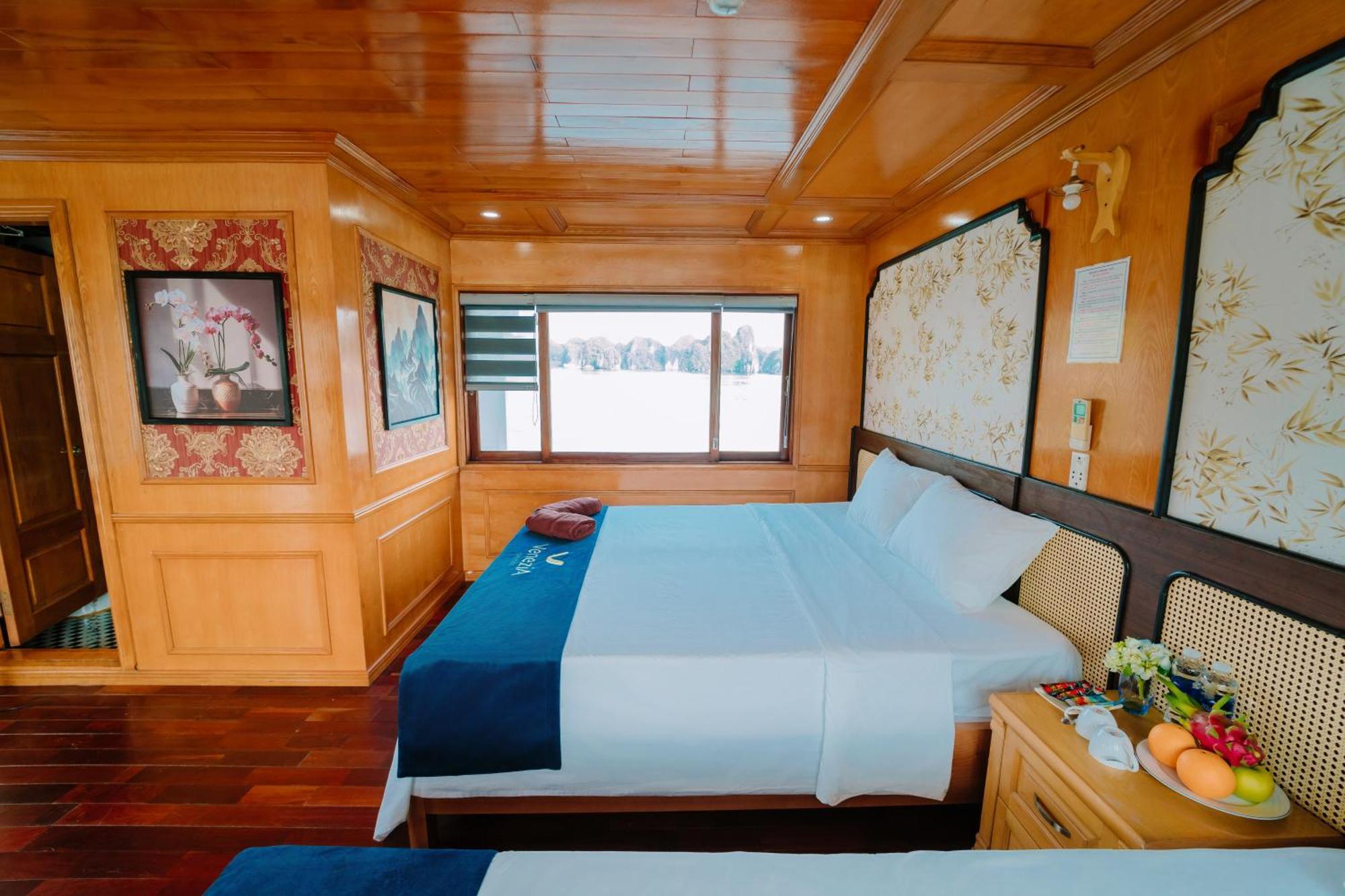 Venezia Cruises Hotel Ha Long Buitenkant foto