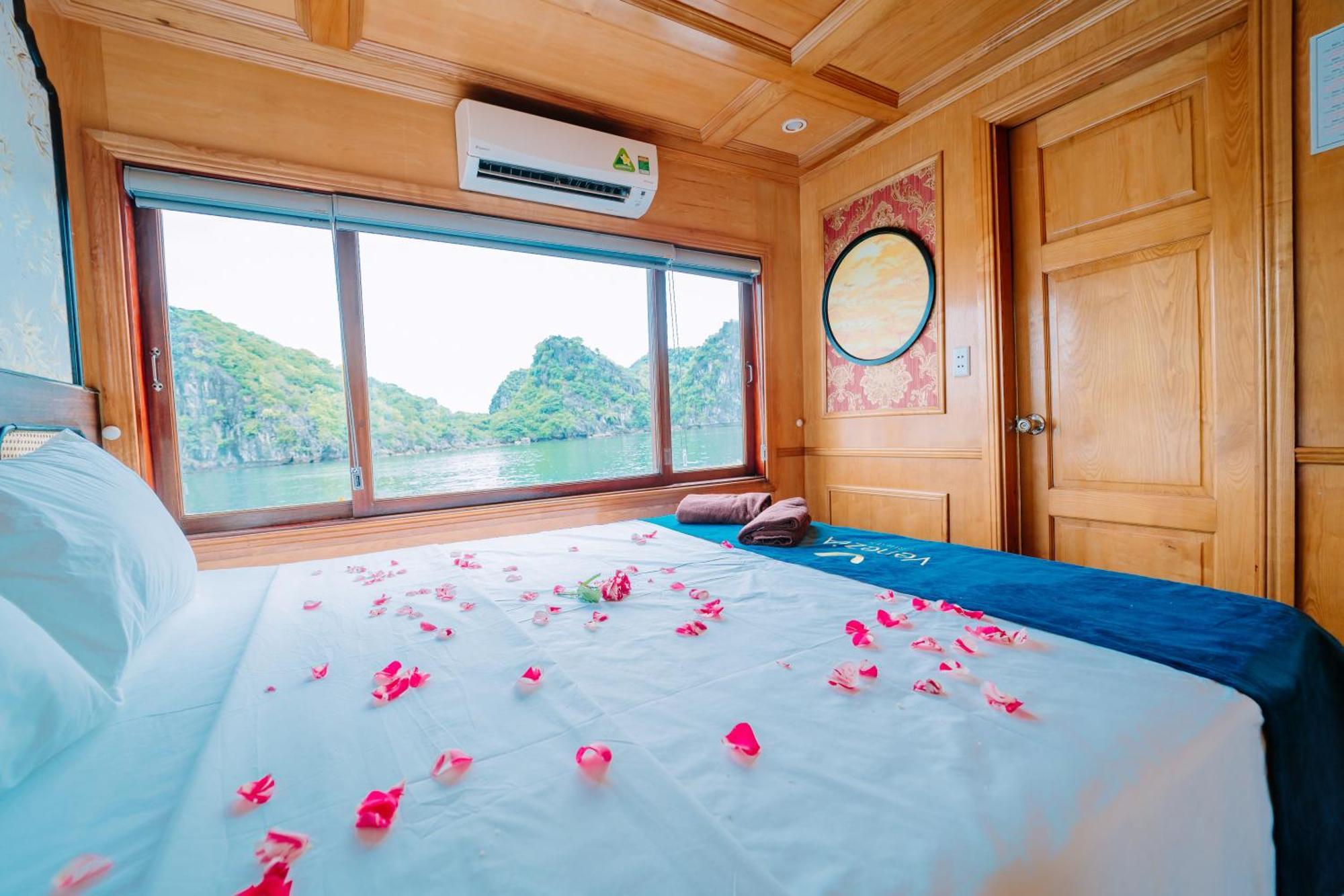 Venezia Cruises Hotel Ha Long Buitenkant foto