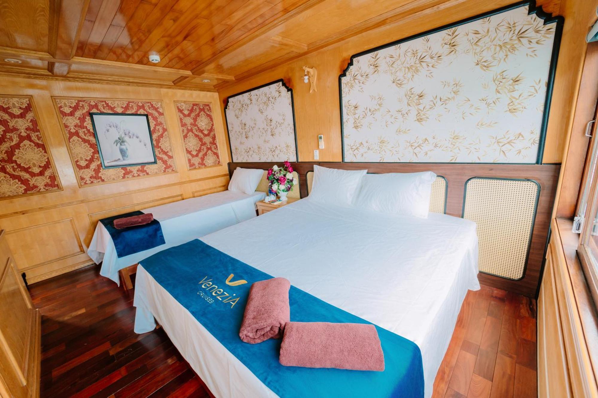 Venezia Cruises Hotel Ha Long Buitenkant foto