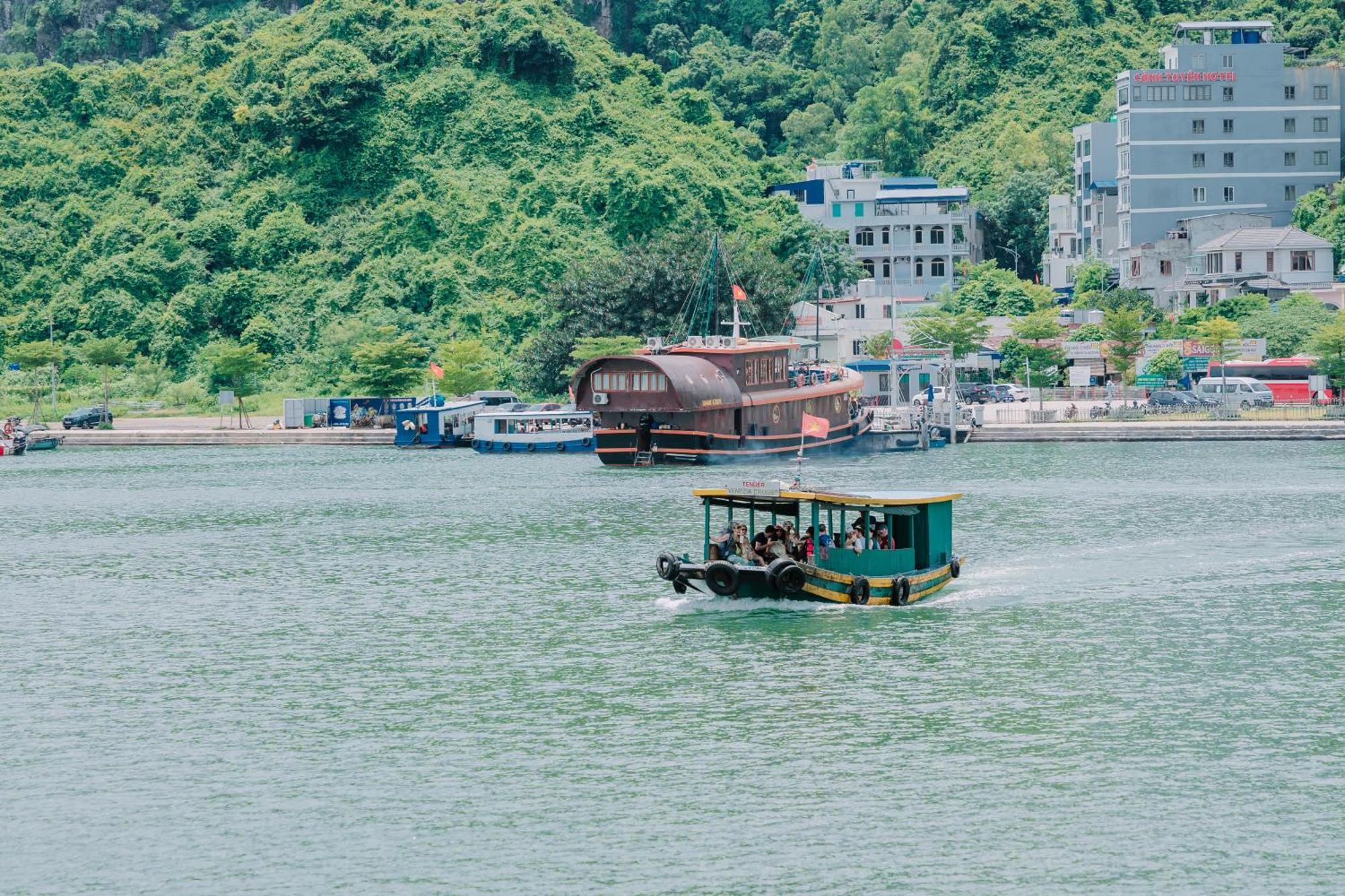 Venezia Cruises Hotel Ha Long Buitenkant foto